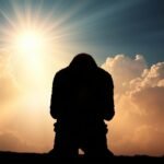 Arrependimento e retorno a Deus para cancelamento de pecados